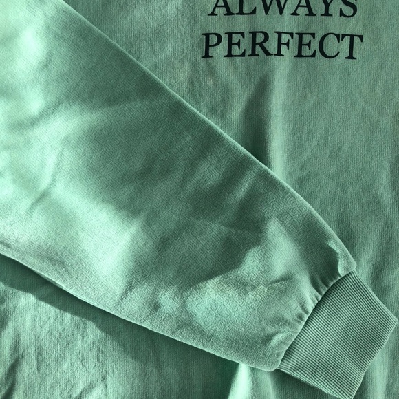 Sage green pullover - Picture 4 of 7